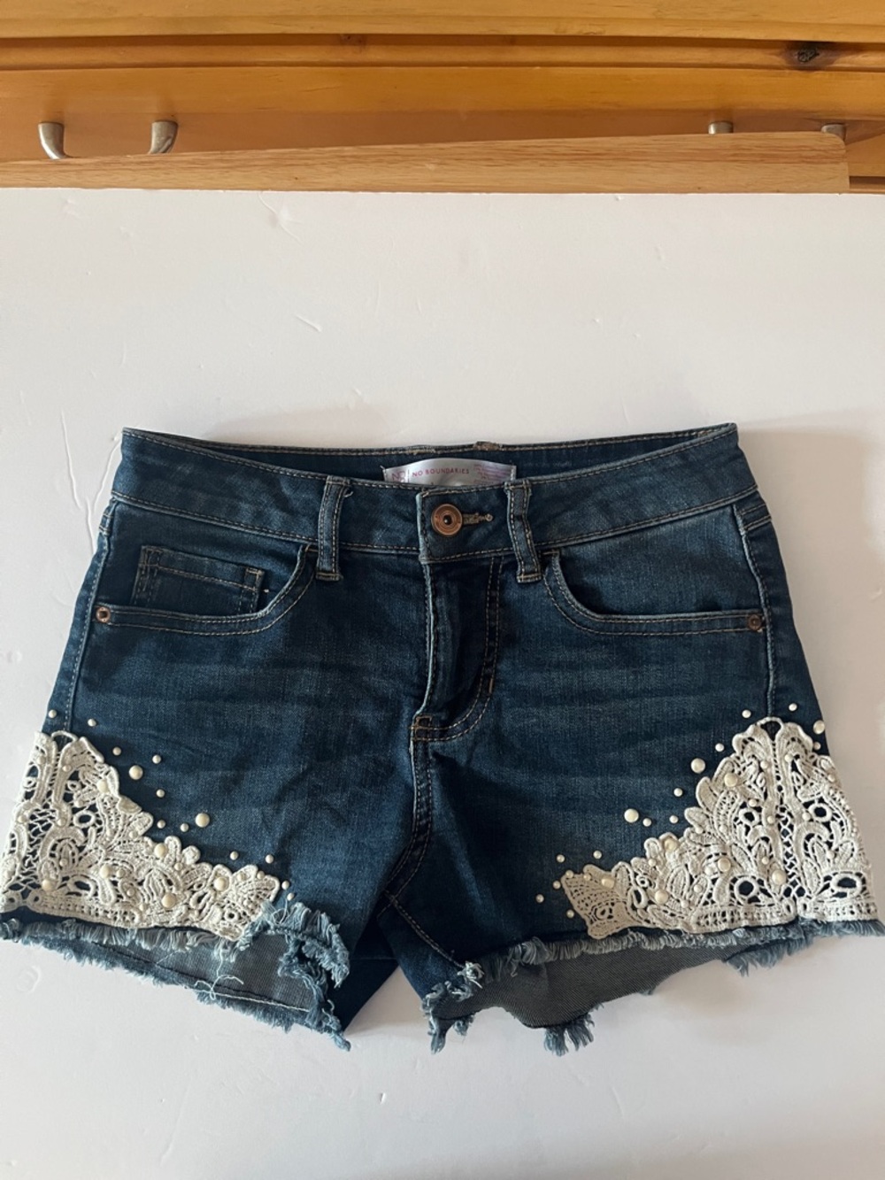 Y2K No Boundaries  Denim Shorts with White Lace trim Sz 1 juniors